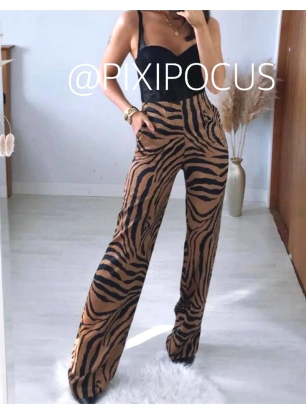Zara High-Waist Zebra Print Wide-Leg Pants - Black & Brown - Picture 4 of 4